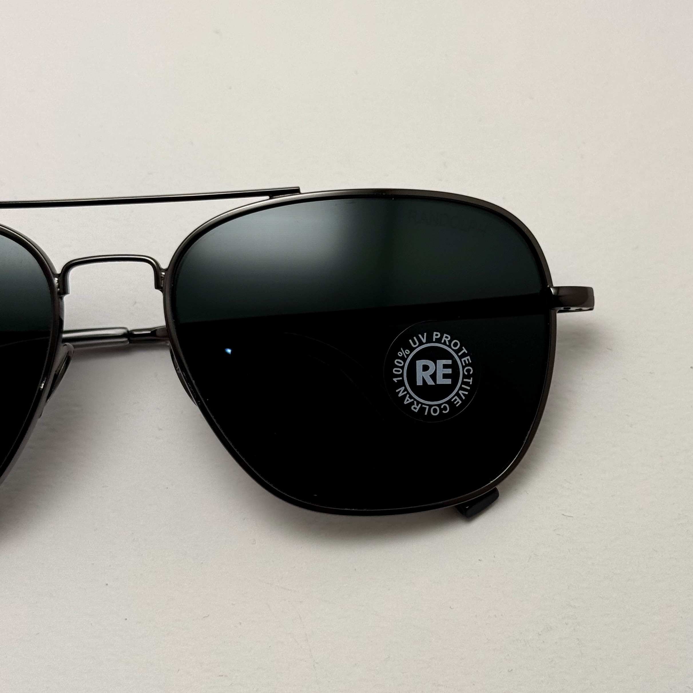 عینک آفتابی خلبانی رندولف شیشه سنگ آنتی رفلکس مشکی فریم نوک مدادی فول پک RANDOLPH AVIATOR RE 58 24K WHITE GOLD