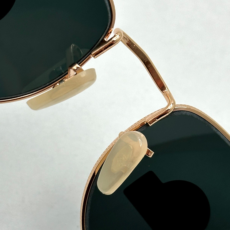 عینک آفتابی ریبن rayban شیشه سنگ مشکی طلایی کد rb 3958