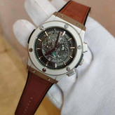 ساعت هابلوت مردانه Hublot watch کیفیت قوی بدنه چرمی و حک لوگو با جعبه و ارسال