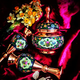 ست شکلات خوری و گلدان مس و پرداز مدل ترنج دار