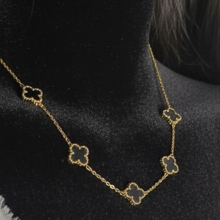 گردنبند زنانه طرح ونکلیف VanCleef در رنگ های متنوع رنگ کاملا ثابت کد ztk (پس کرایه)