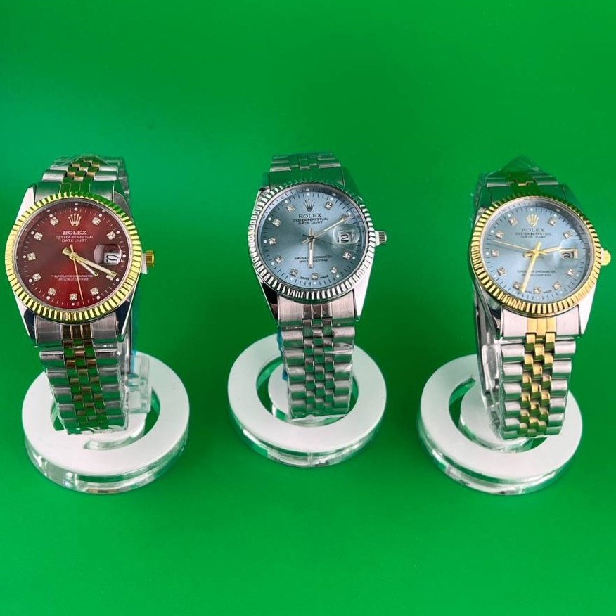 ساعت و دستبند رولکس Rolex مردانه استیل، تاریخ دار و دارای عقربه دید در شب رنگ ثابت کد zki (پس کرایه)