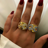 انگشتر زنانه نگین دار طرح دیور Dior فری سایز Freesize رنگ کاملا ثابت کد sm (پس کرایه)