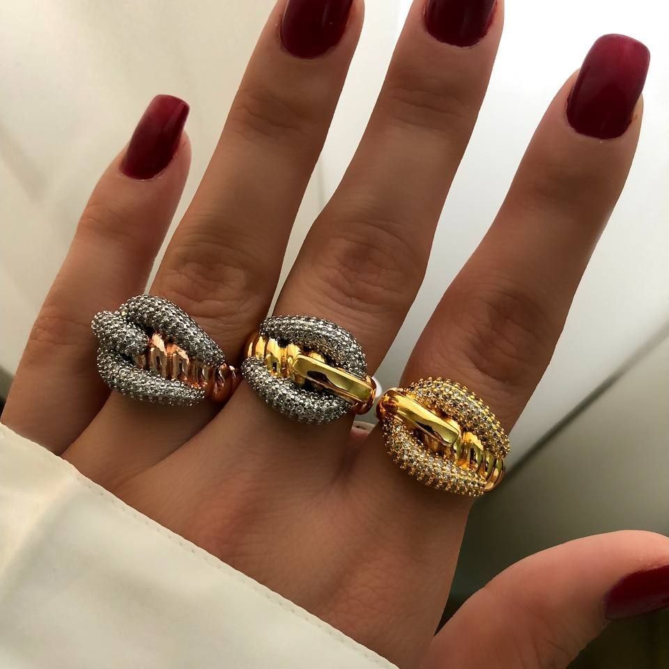 انگشتر زنانه نگین دار طرح شنل CHANEL فری سایز Freesize رنگ کاملا ثابت کد sm (پس کرایه)