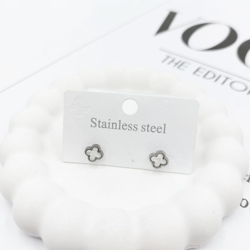 گوشواره استیل زنانه طرح گل ونکلیف Vancleef تنوع رنگ رنگ کاملا ثابت کد mp (پس کرایه)