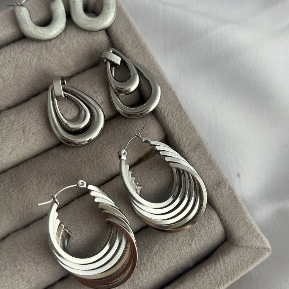 گوشواره استیل زنانه طرح مار تنوع طرح رنگ ثابت کد tj (پس کرایه)