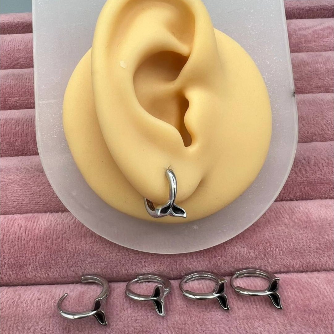 گوشواره استیل زنانه طرح حلقه ای اسپرت تنوع طرح رنگ ثابت و ضد حساسیت کد sf (پس کرایه)