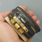 دستبند چرمی قفل و پلاک استیل مردانه کارتیر Cartier کیفیت چرم عالی تنوع طرح رنگ ثابت کد bn (پس کرایه)