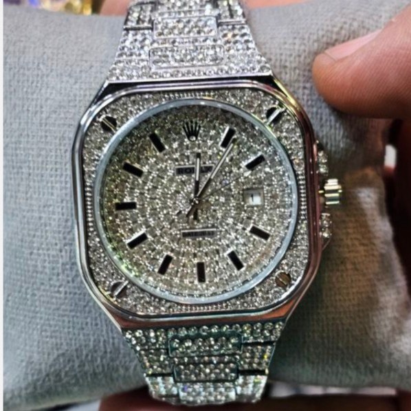 ساعت مچی زنانه رولکس ROLEX فول نگین مخراج کاری تاریخ دار تنوع طرح رنگ ثابت کد vn