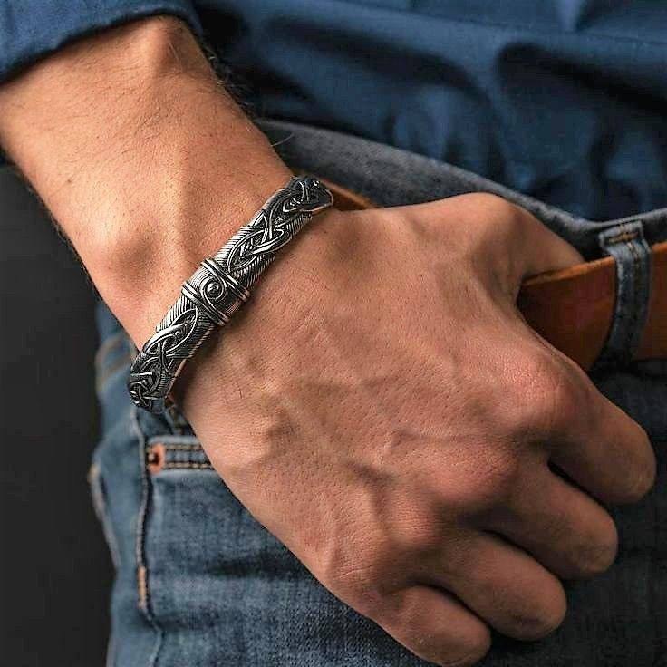 دستبند بنگل استیل طرح بال فرشته و در طرح های متنوع دیگر رنگ کاملا ثابت کد ki