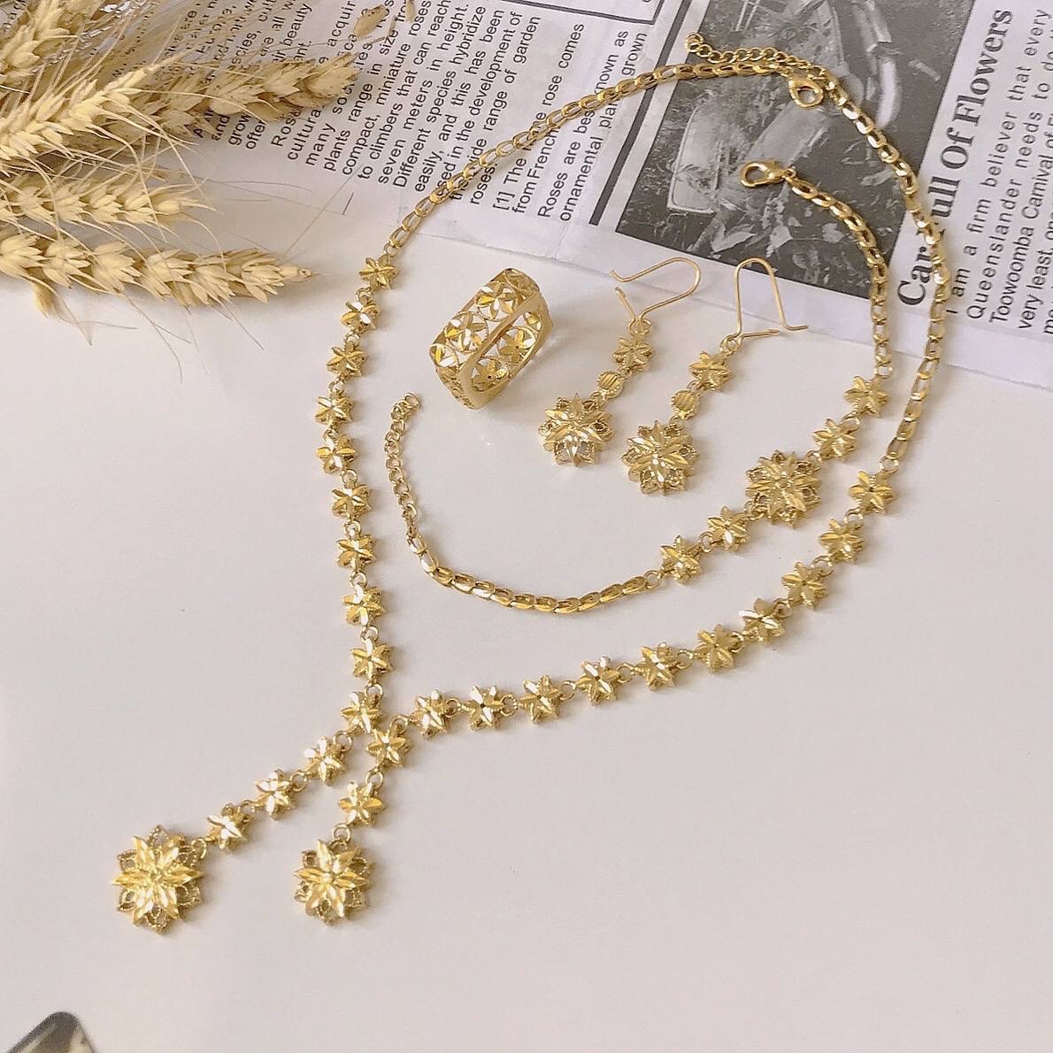سرویس کامل زنانه و دخترانه مشابه طرح طلا کیفیت عالی ارسال رایگان