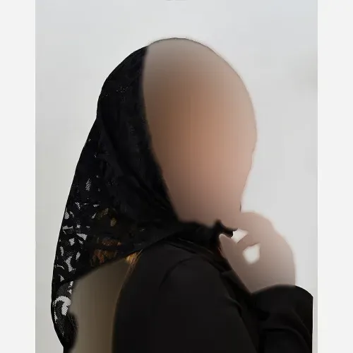 مینی اسکارف توری طرحدار مشکی ابعاد 70 در 70 جنس تور
