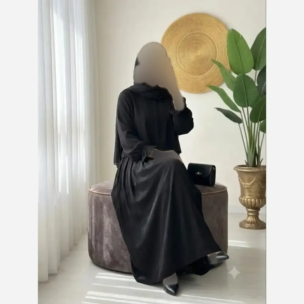 عبا دوتیکه زنانه مدل مهلا جنس الیزه مروارید دوزی شده رنگ مشکی فری سایز