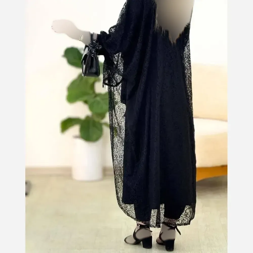 ست دوتیکه مجلسی زنانه مدل رویال سارافن بوگاتی با رویه دانتل مشکی سایز فری 38 تا 48