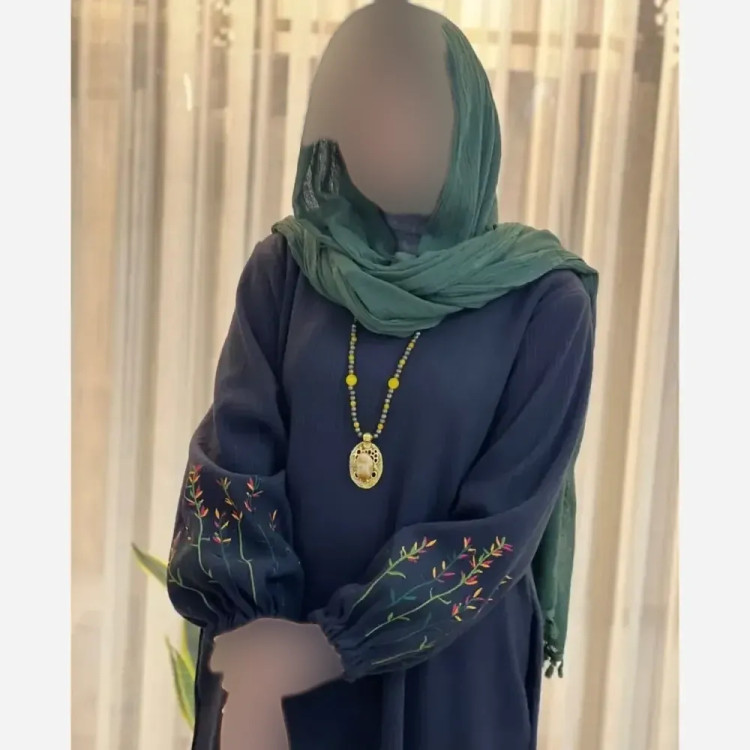 کفتان زنانه گلدوزی شده مدل نرگسی جنس بابوس فری سایز