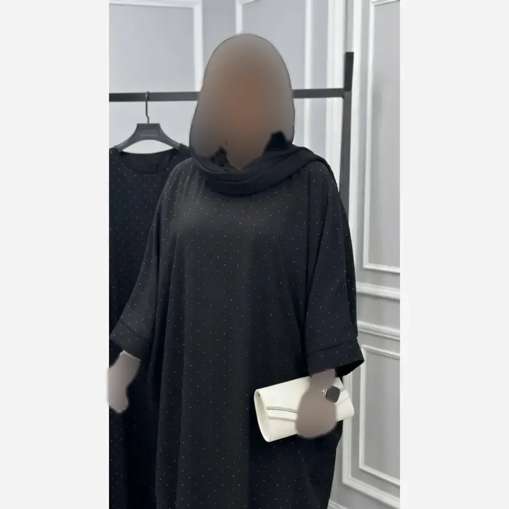 عبای زنانه مجلسی مدل نگیندار جنس الیزه رنگ مشکی فری سایز