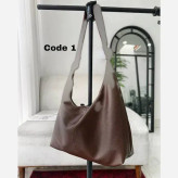 کیف دوشی زنانه چرمی بند گره ای ابعاد 30 در 40 سانتی متر