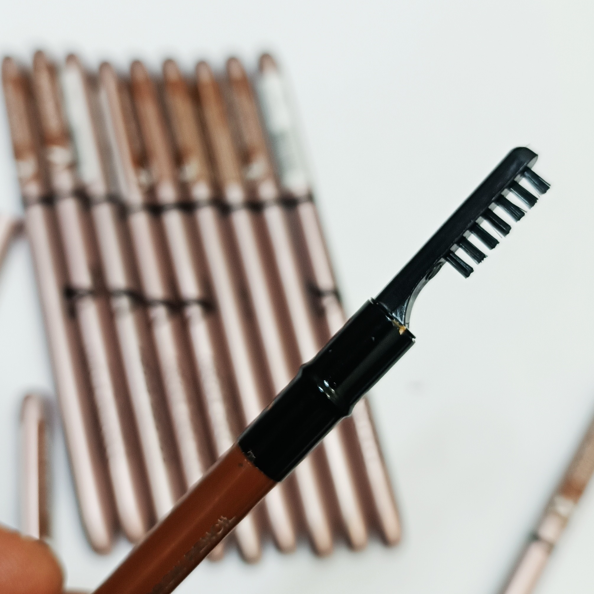 مداد ابرو گیاهی اصل رنگ عسلی شماره 602 مدادابرو اورجینال