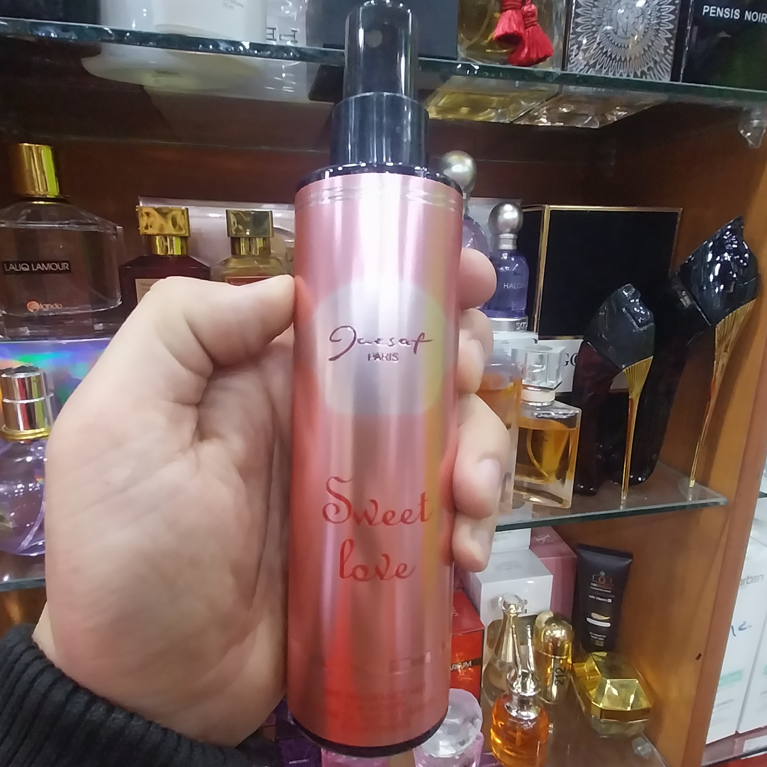 بادی اسپلش ژکساف پاریس سوئیت لاو زنانه 200 میل خط بوی عالی کمی گرم کمی شیرین ماندگاری طولانی