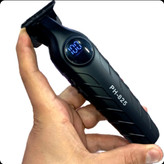 صفر زن صورت و بدن مارک فلیپس PHILIPS new 825 شارژی و مستقیم برق دیجیتالی و نمایشگر درصد باتری