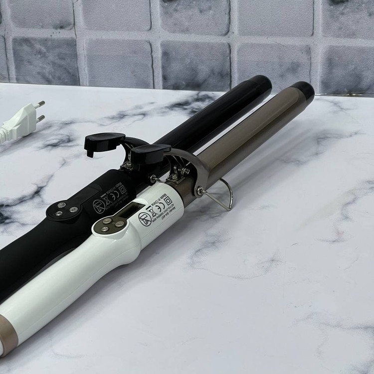 بابلیس فوق حرفه ای از مارک بابی ورس کاملا سالنی و بااکیفیت 1080درجه فارنهایت میله تتانیوم سیم چرخشی 360درجه دو رنگ