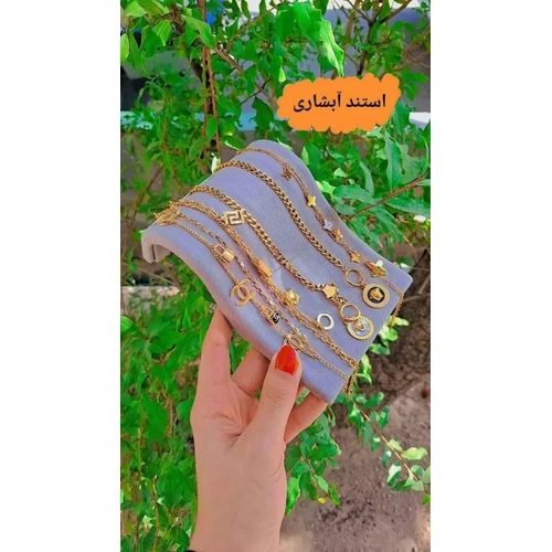 استند آبشاری مخمل مناسب دستبند و ساعت