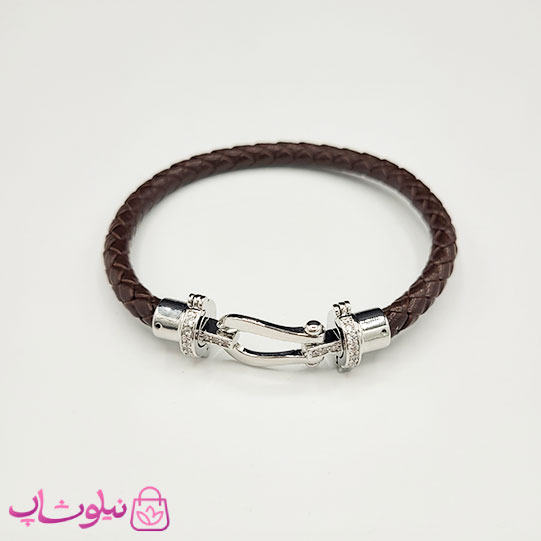 دستبند زنانه برند فرد Fred مدل چرم قهوه ای با قفل نقره ای نگیندار استیل کیفیت مستر کد 680