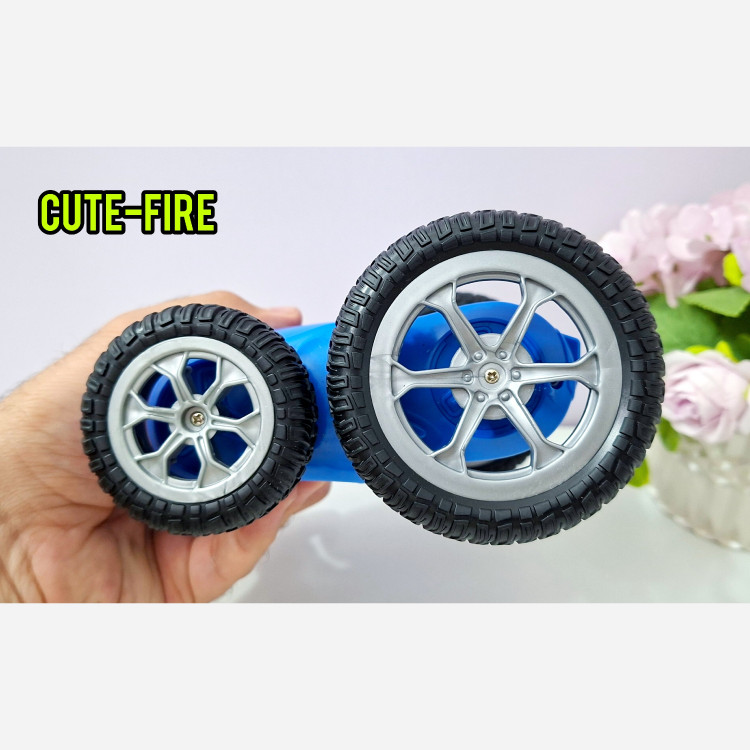 ماشین کنترلی دیوانه حرفه ای دو رو شارژی موزیکال چراغدار برد بالا