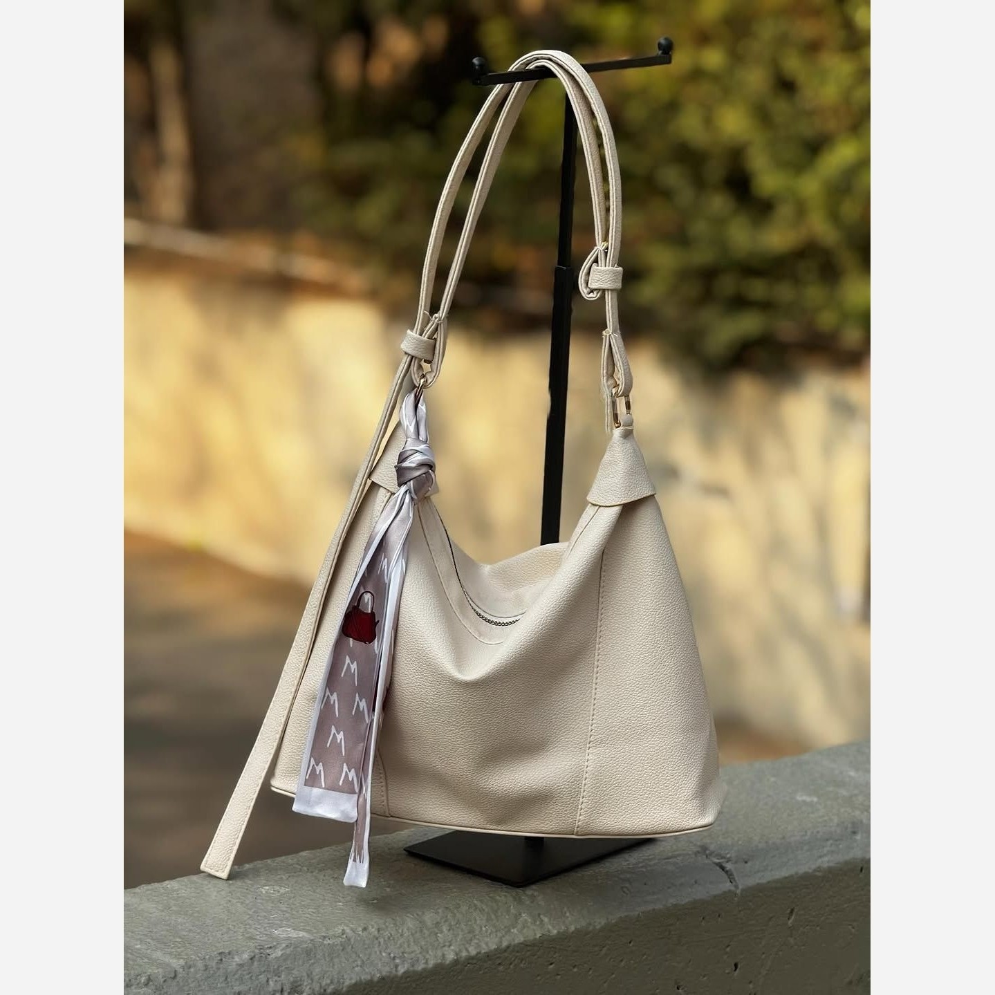 کیف دوشی اسکارف دار