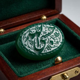 نگین عقیق سبز حکاکی حسبی الله کد 5853