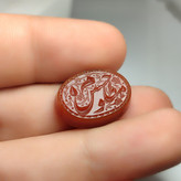 نگین عقیق قرمز حکاکی مظلوم حسین کد 5846