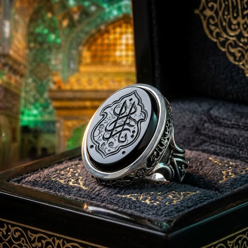 انگشتر نقره باسنگ عقیق مشکی حکاکی یازهرا رکاب چهارسلام کد 5374