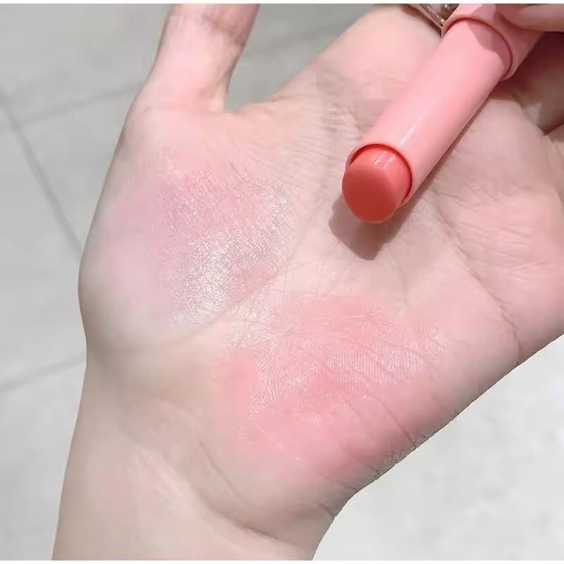 بالم لب کره ای پینترستی خرگوشی فانتزی کیوت بانی خرگوشه فیگور خرگوش بالم لب لاکچری خاص جذاب